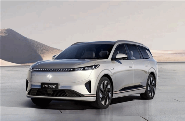 东风eπ008倒车时突发全车断电!客服称电量低于20%有几率出现