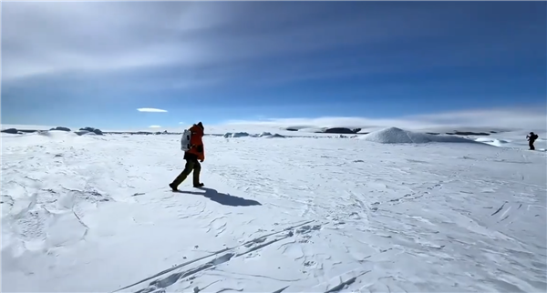 马光远力挺俞敏洪南极全员信:写的不错 不亢不卑 没有迎合网络情绪