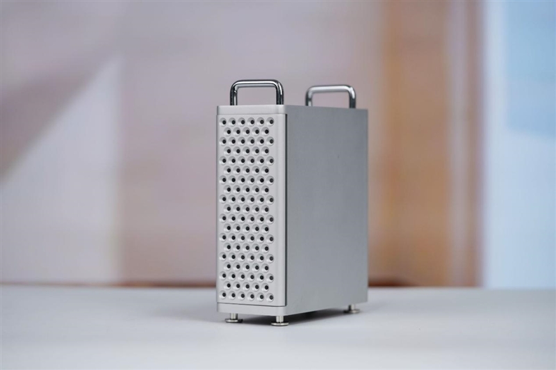 可能是散热最好的mini主机!奥睿科OminiPro迷你机评测:半小时烤机稳定54W 温度仅80度