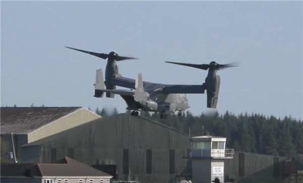 频繁坠毁 美国“鱼鹰”飞机被指存大量安全隐患