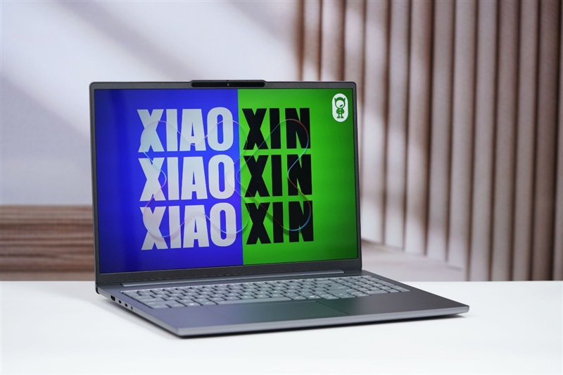 史上最优秀移动处理器！酷睿Ultra X9 388H首发评测：核显强于RTX 3050 续航两倍于锐龙轻薄本