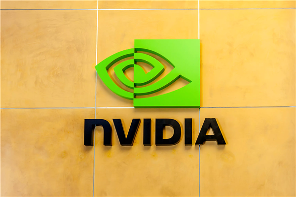 黄仁勋回应与OpenAI不和传闻：英伟达一定参与新一轮融资