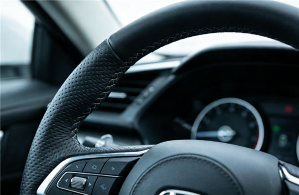 车辆运输途中因权利纠纷被开走 承运人要担责吗?法院判了