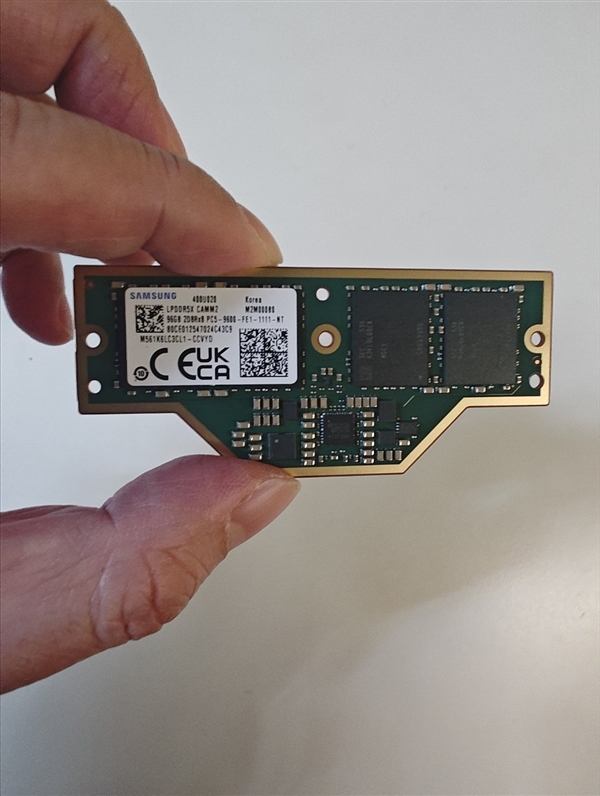 96GB LPCAMM2-9600！迄今最强内存亮相：但谁买得起?