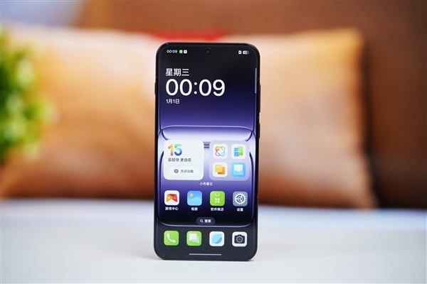 一加15T即将发布！李杰：小屏用户期待的Dream Phone