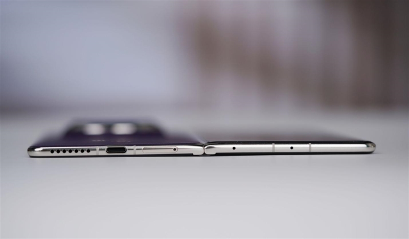 左手 AI右手大屏!华为Mate X7典藏版体验评测:鸿蒙OS 6.0加持 不仅是折叠更是掌上工作站