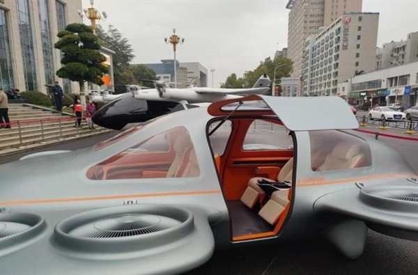 一次亮相4款！飞行汽车来了：湖北造、像开车一样简单