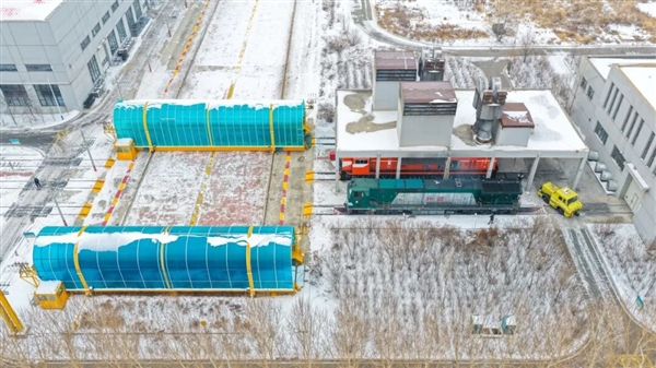 在这里 火车还能“横着跑”！