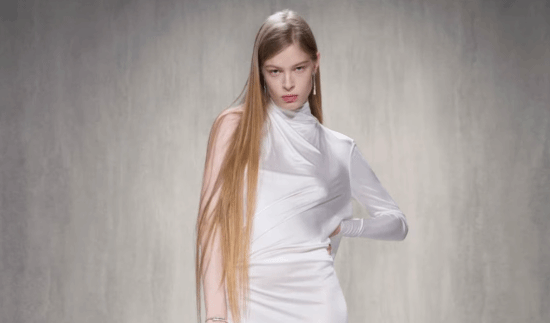 马斯克情何以堪:大儿子变性成女人后登上米兰时装周 为Gucci走秀