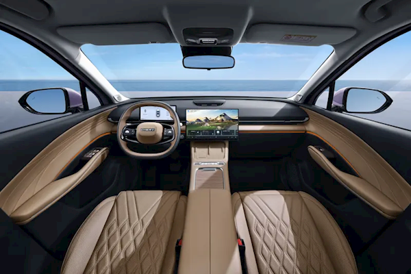 燃油车不死 奇瑞瑞虎7L官图发布:大嘴很精神