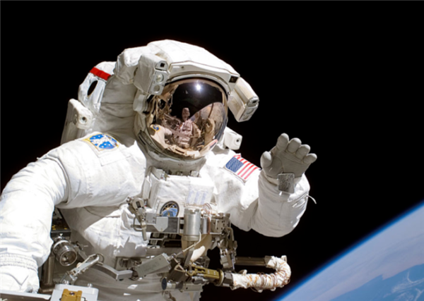 零上55℃和零下55℃  人类更难以适应哪个