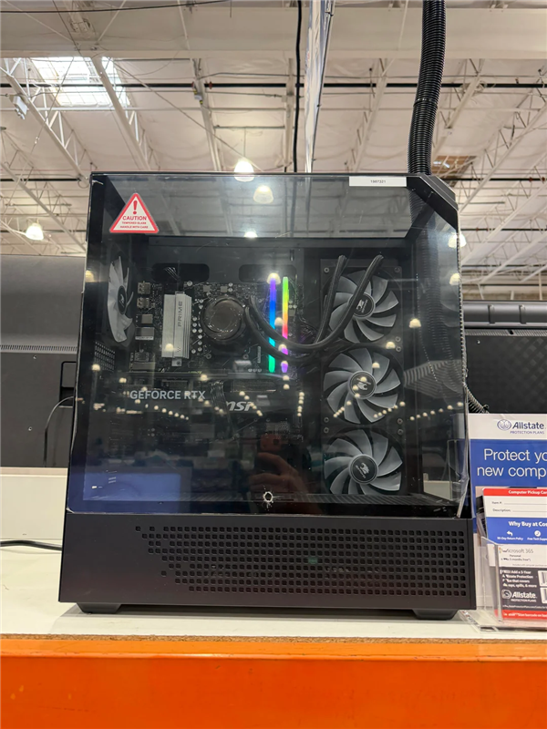 难以置信!9800X3D+RTX 5070整机仅1000刀:还有32GB+2TB存储