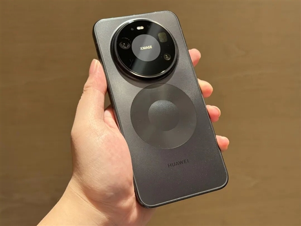 华为一口气发了22个新品 被一款千元机抢了风头