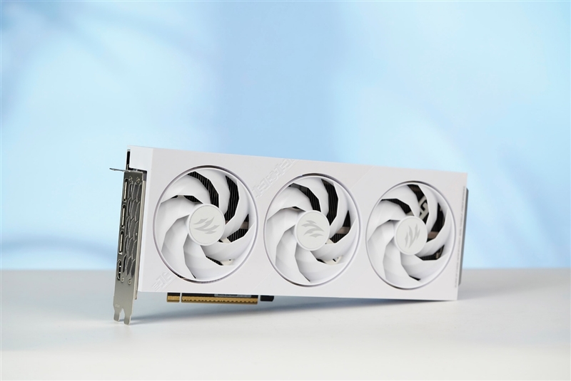 影驰RTX50系列《生化危机9》对比测试:DLSS4提升帧数 路径追踪画质最佳 从主流到高端总有一款适合你