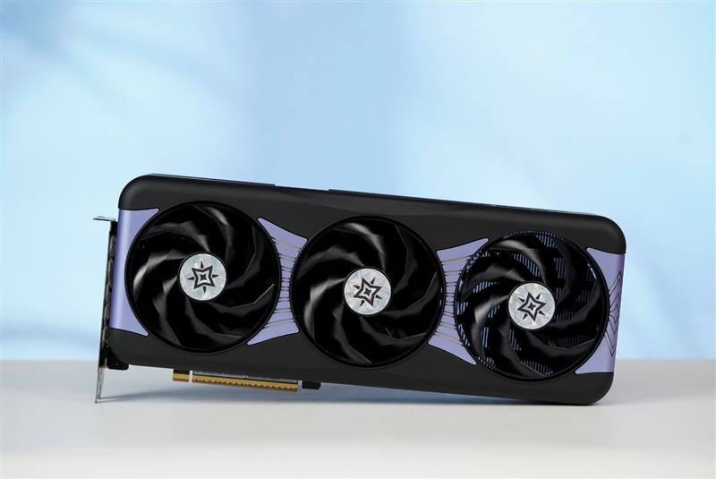 影驰RTX50系列《生化危机9》对比测试:DLSS4提升帧数 路径追踪画质最佳 从主流到高端总有一款适合你