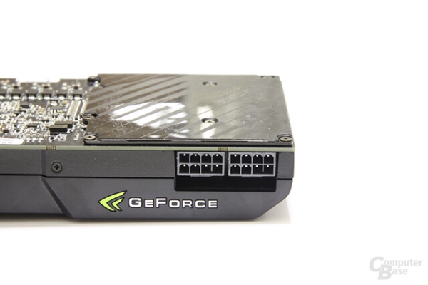 GTX 590十五岁了！双芯GF110功耗365W：和HD 6990打得难解难分
