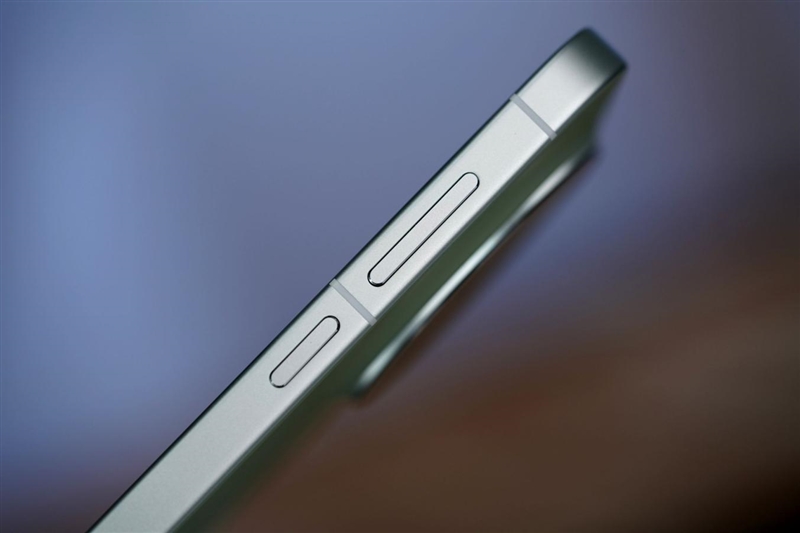 天玑9500搭配蔡司影像 vivo X300s手机全面评测：省心耐用的直屏主力机