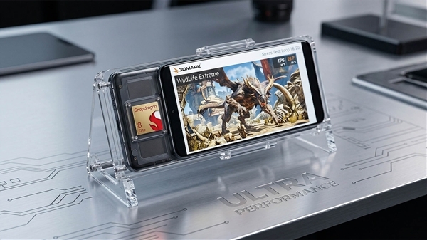 “作弊” 内幕曝光！3DMark回应将某知名国产手机除名：实测性能相差24%、温度超过50℃