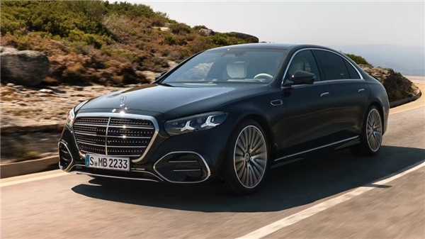 坚持原创的奔驰 这次抽到SSR了?