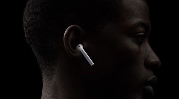 AirPods