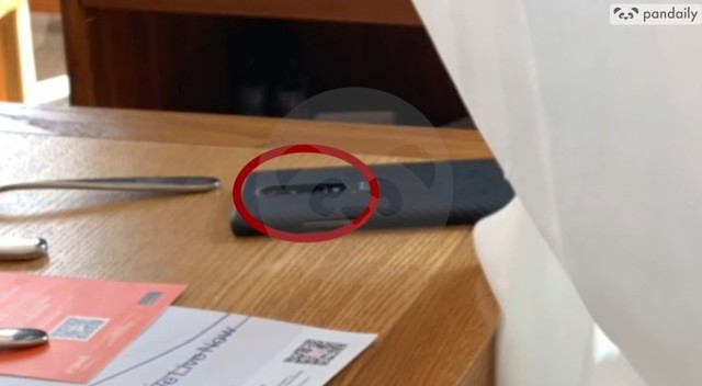 一加7 Pro真机照被刘作虎曝光 或采用升降前置 