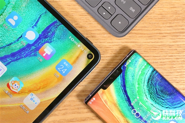 90%全球最高屏占比！华为MatePad Pro青山黛图赏