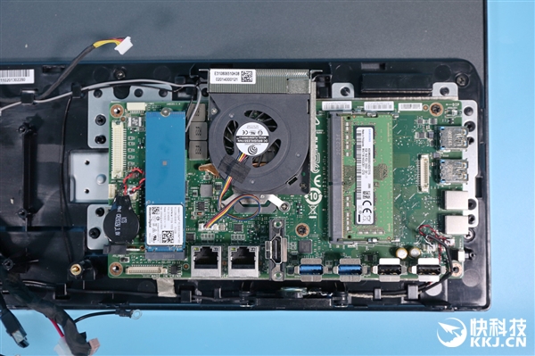 十代酷睿办公新利器！微星Pro 24X一体机图赏：6.5mm超薄机身