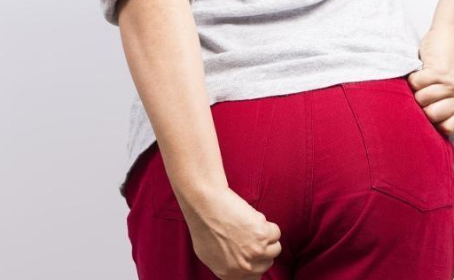 女人白带多是体内毒素多吗？通过白带或许能看出身体发育情况 