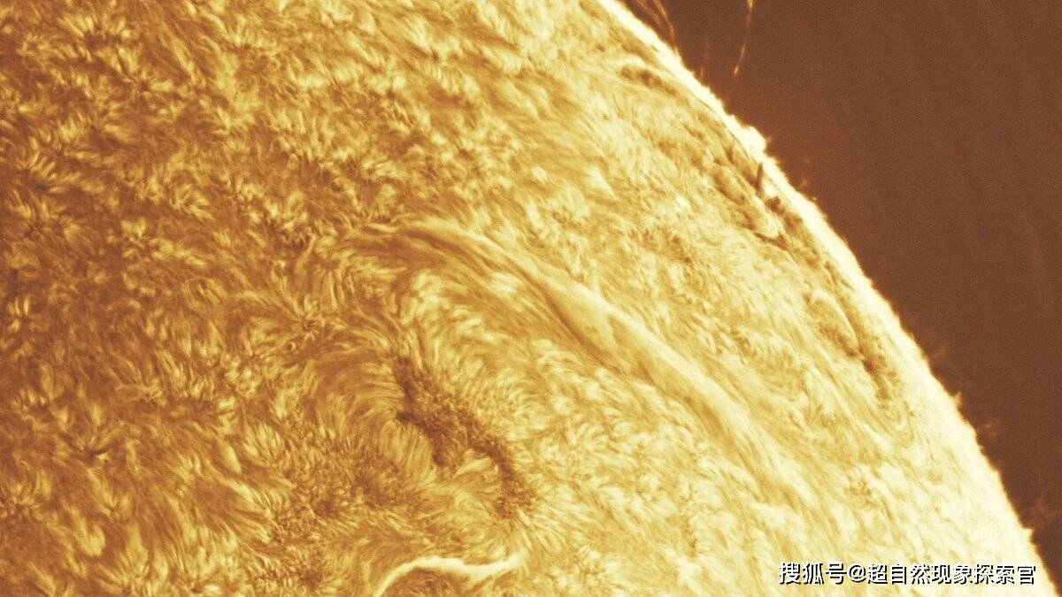 天文学家更接近解决太阳“不可能”的自转问题 