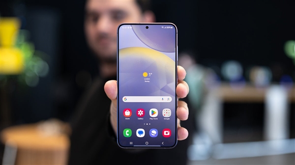 小屏之王!三星Galaxy S25前瞻:首发鸡血版骁龙8 Gen4