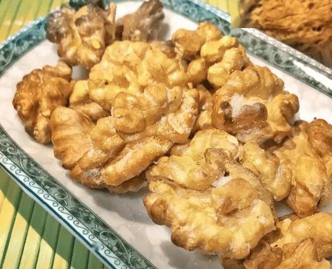 10月多吃这个“脑黄金”核桃，帮助调血脂、延缓脑衰老，还有助延寿~