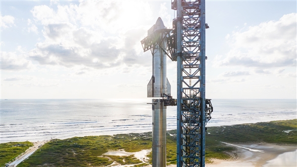 SpaceX星舰最快今晚第5次试飞!马斯克超大胆 首次用“筷子”夹火箭