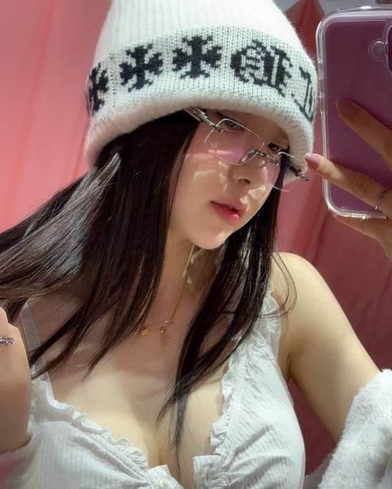 《剑星》体模晒照对比伊芙:像么