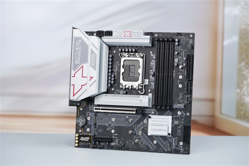 七彩虹战斧Z890M-PLUS V20评测：性能释放和BIOS已然非常成熟，5个M.2接口的千元小板！