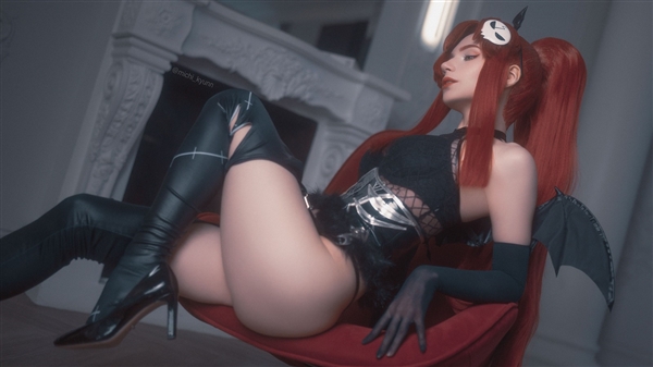 俄罗斯美女COS《巫师3》希里图赏:热辣非凡