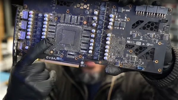 跟黄牛买了块便宜的RTX 3090:GPU、显存全都不见了!
