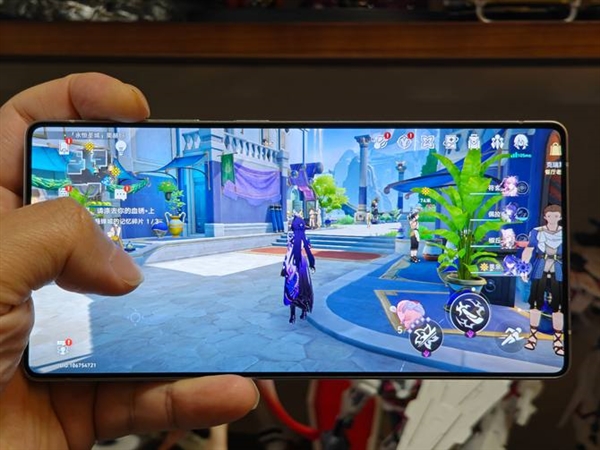 直屏大王!三星Galaxy S25 Ultra上手