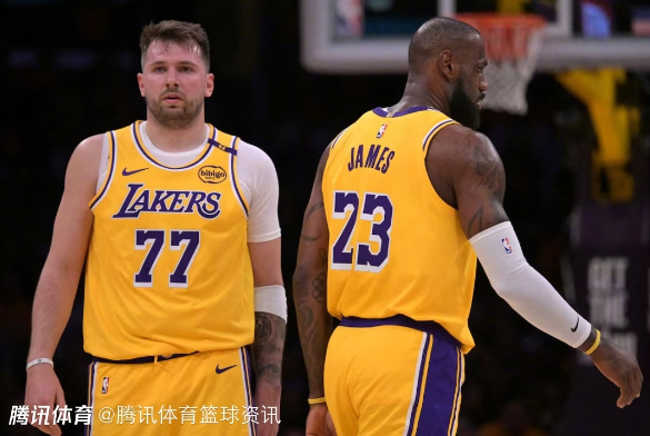苏群：东皇组合还有待磨合 输球最主要问题还是东契奇没有完全进入角色