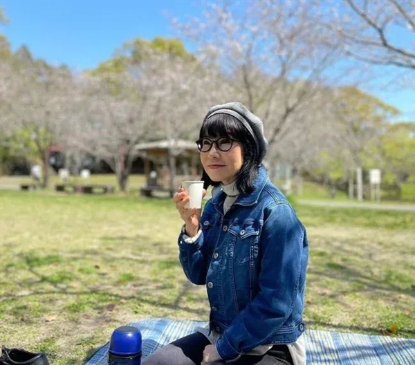 这个日本男人 结婚前才发现：未婚妻已65岁！比他大了25岁