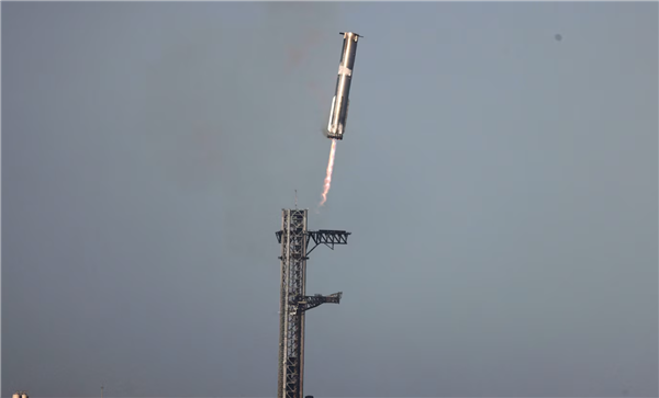 星舰第八次试飞失败 二级解体!美航管局要求SpaceX展开调查