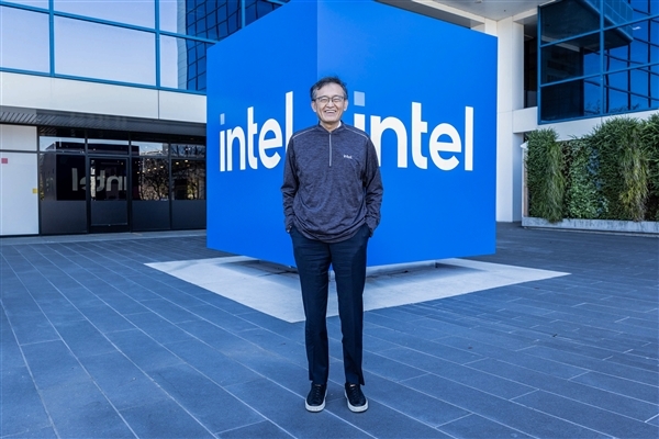 裁员2.2万人!Intel CEO陈立武宣布重大调整:用最少的人完成最多的工作