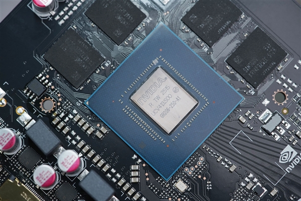 希望杀到1500元!RTX 5050桌面显卡真的有:唯一非GDDR7显存