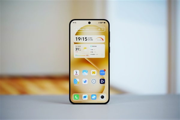 6.31英寸完美小直屏!vivo S30 Pro mini图赏