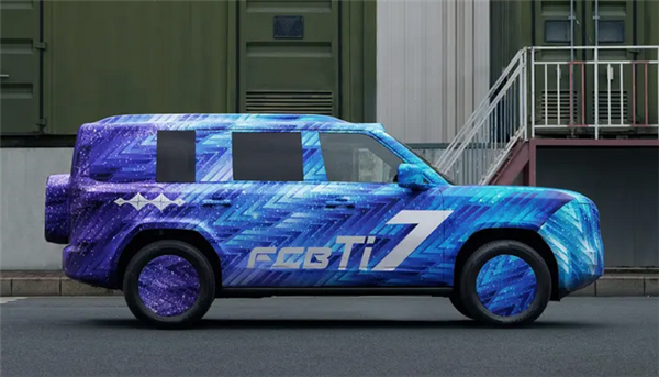 瞄准理想L7!方程豹钛7官图发布:30万级家用SUV