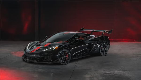 史上最强!科尔维特ZR1X超跑发布:V8+电机 零百加速2秒内