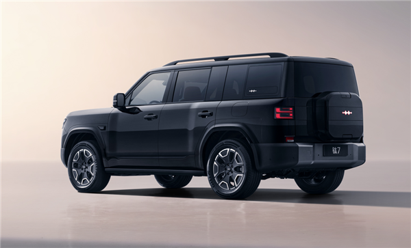 承载式“硬派SUV” 比亚迪方程豹钛7官图发布：价格或惊喜