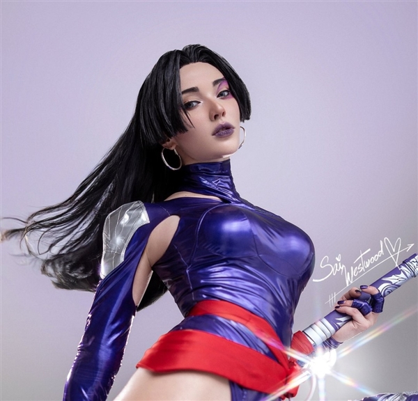 《漫威争锋》灵蝶超美COS 完美曲线让人一览无遗