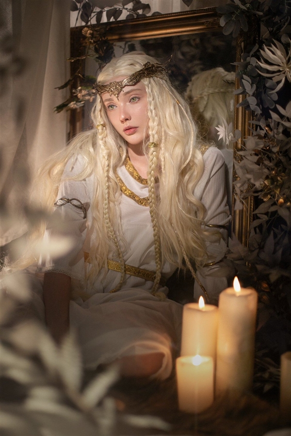 《漫威争锋》灵蝶超美COS 完美曲线让人一览无遗