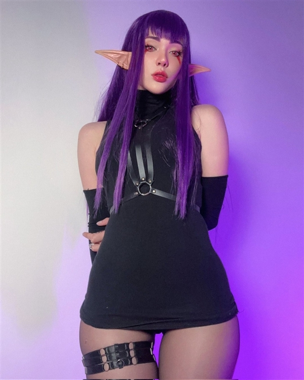 《漫威争锋》灵蝶超美COS 完美曲线让人一览无遗